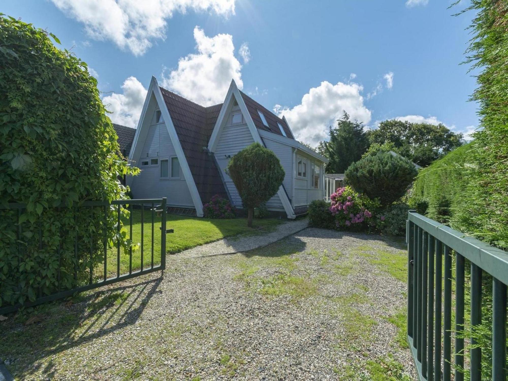 Cozy Holiday Home With Garden Sint Maartensvlotbrug Exterior photo
